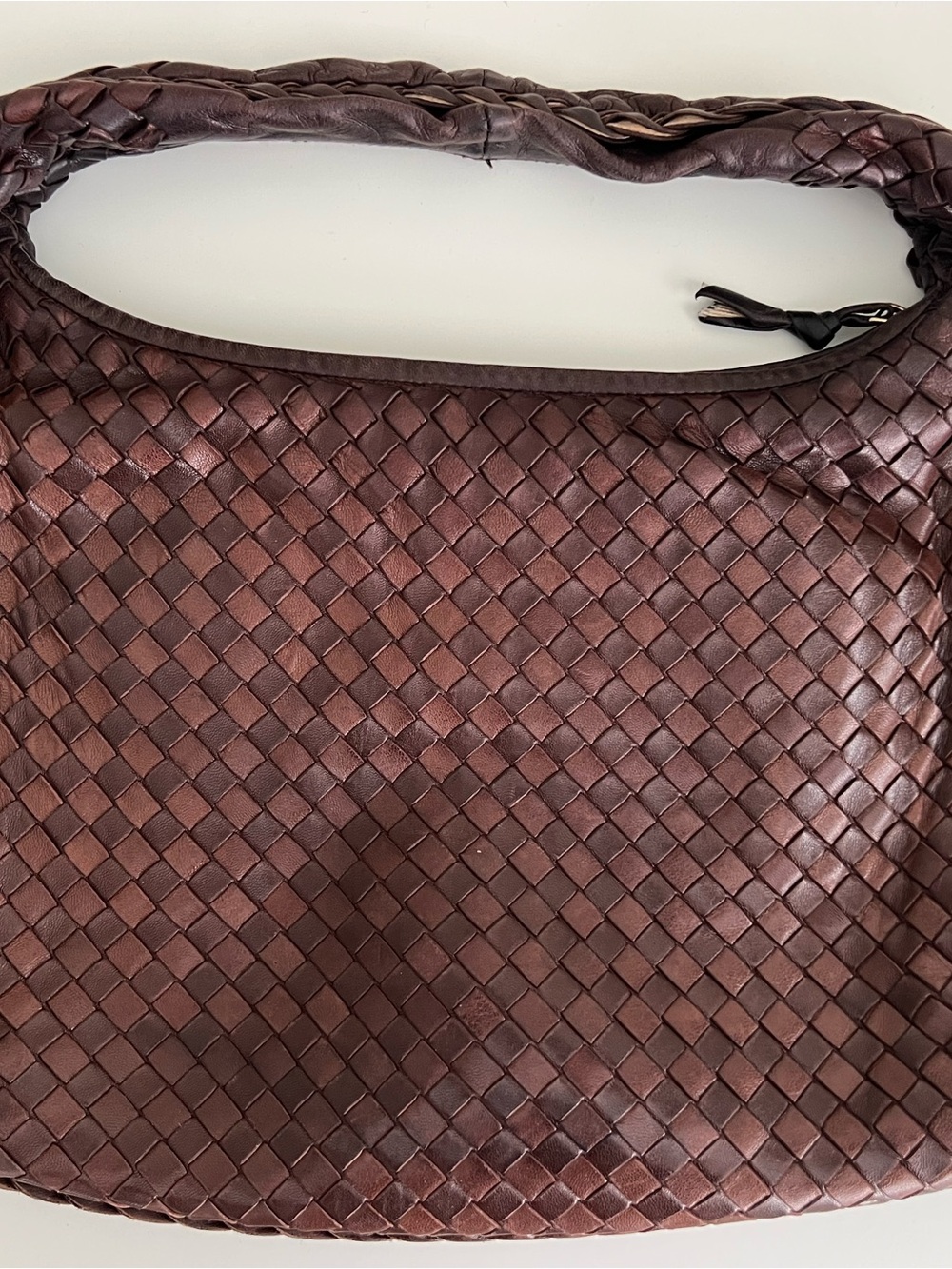 Authentic Bottega Venetta Intrecciato Shoulder Bag - Picture 8 of 11